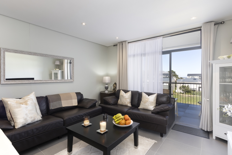 2 Bedroom Property for Sale in Somerset Lakes Western Cape